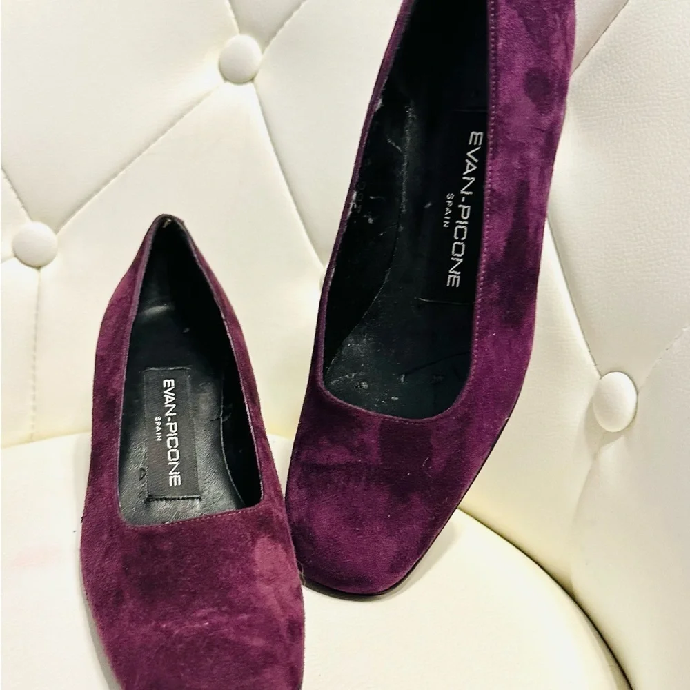 Evan Picone Purple Suede Pumps size 5.5 GUC